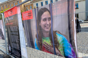Фотофакт. «Лица российского сопротивления» в центре Вильнюса