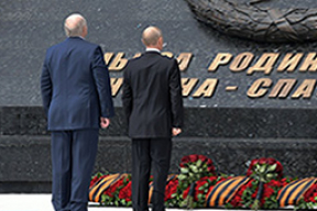 Пастухов: «Лукашенко просто издевается над Путиным»
